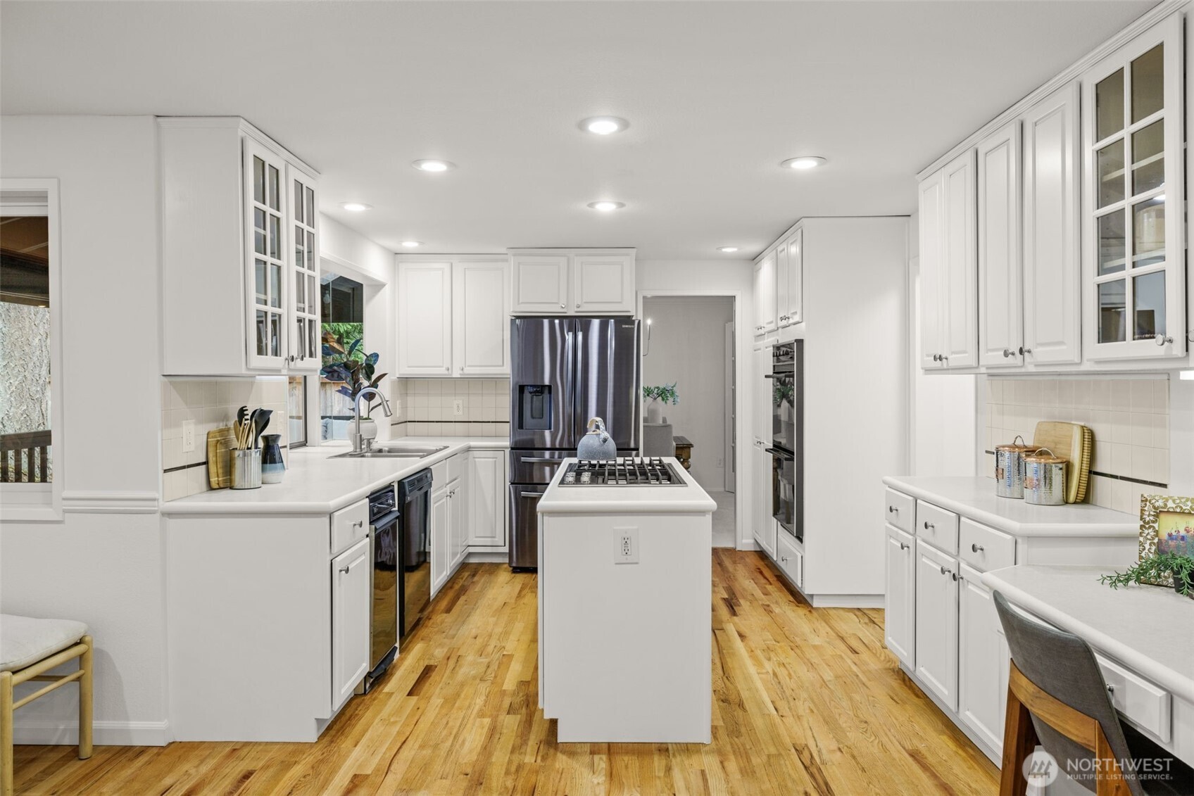 property viewer photo 10