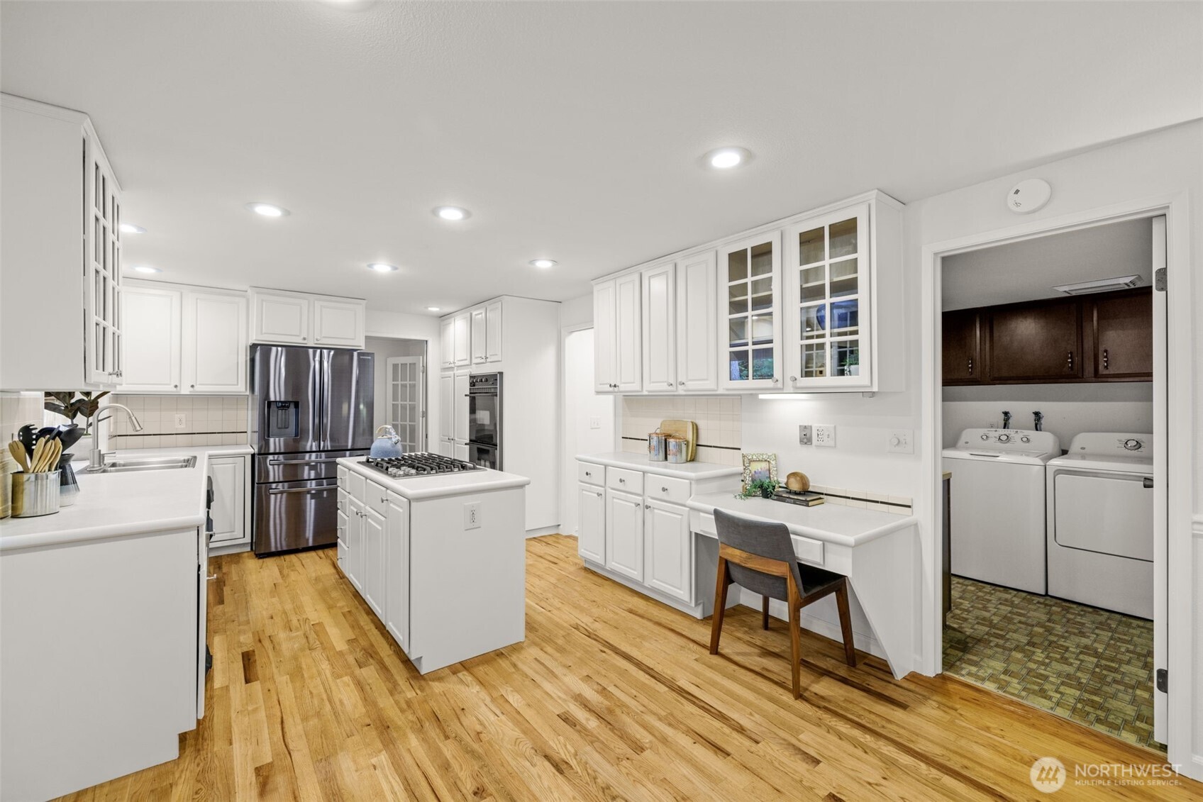 property viewer photo 11