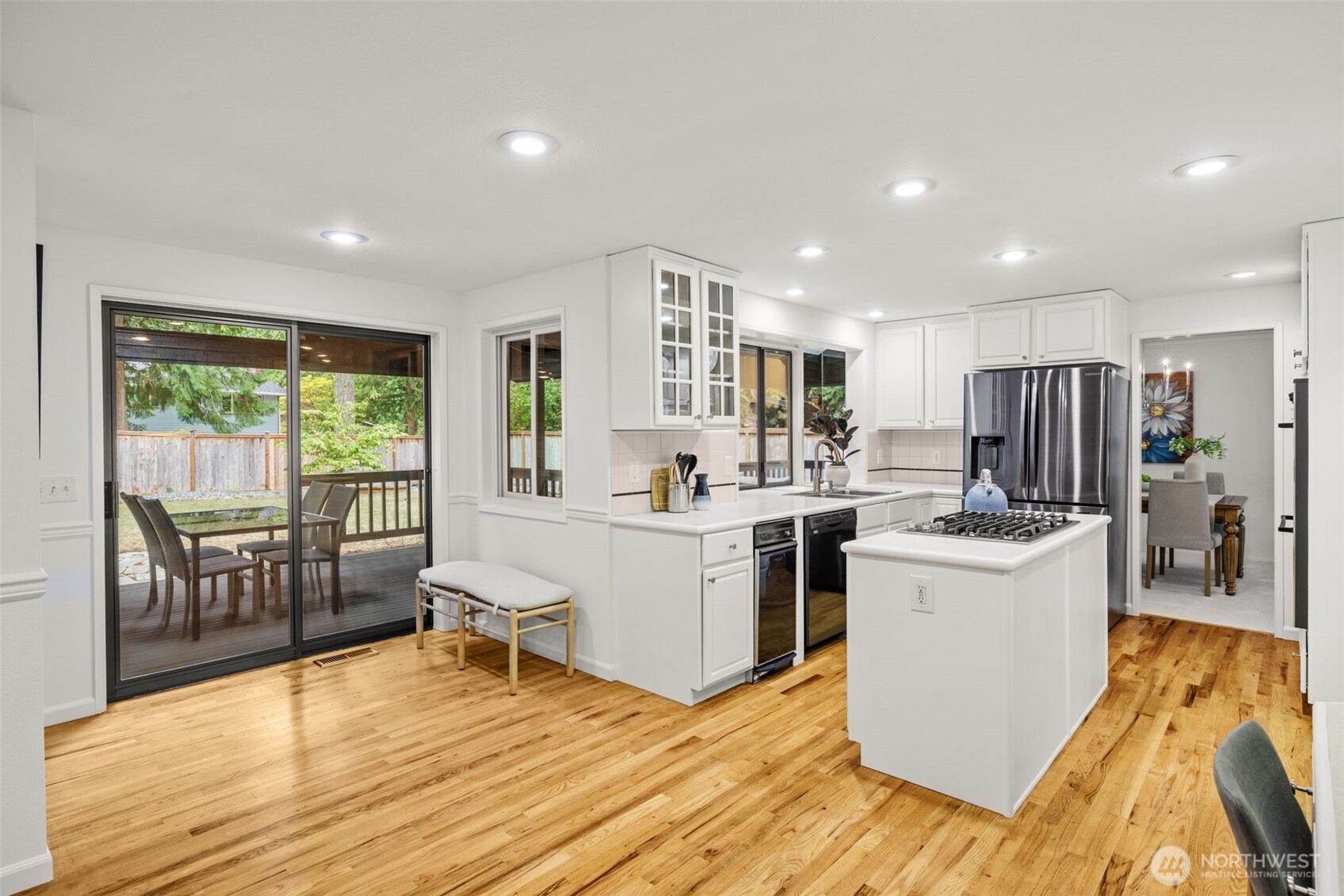 property viewer photo 14
