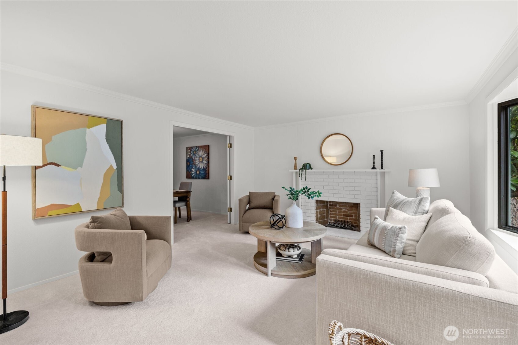 property viewer photo 2