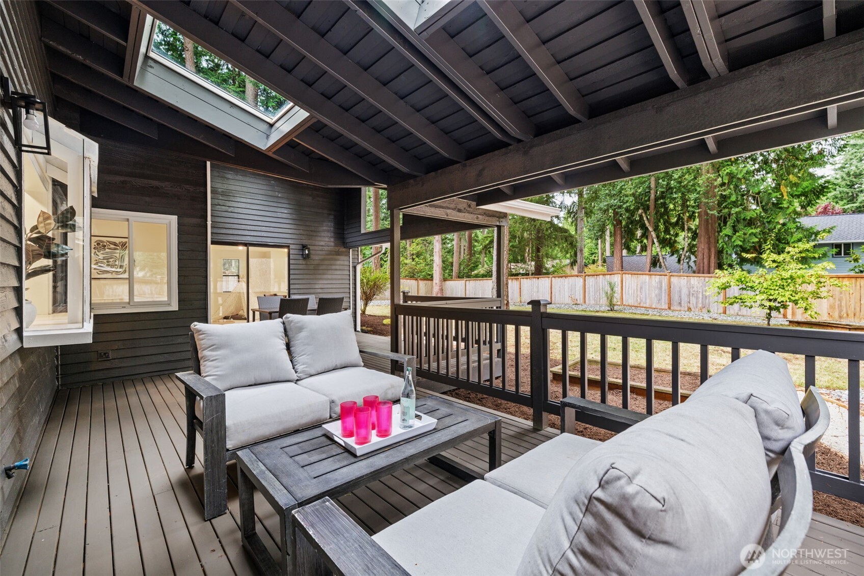 property viewer photo 23