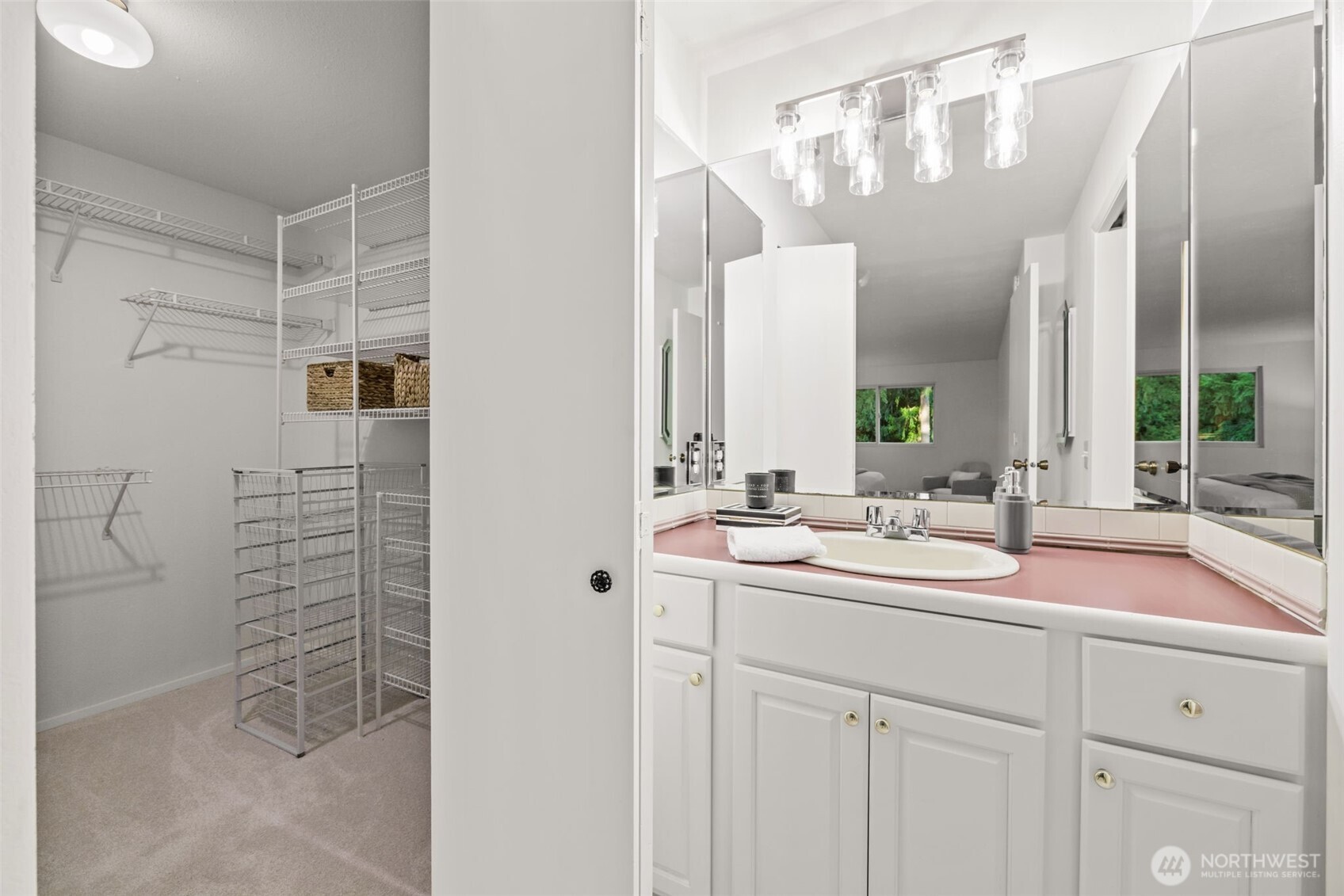 property viewer photo 26