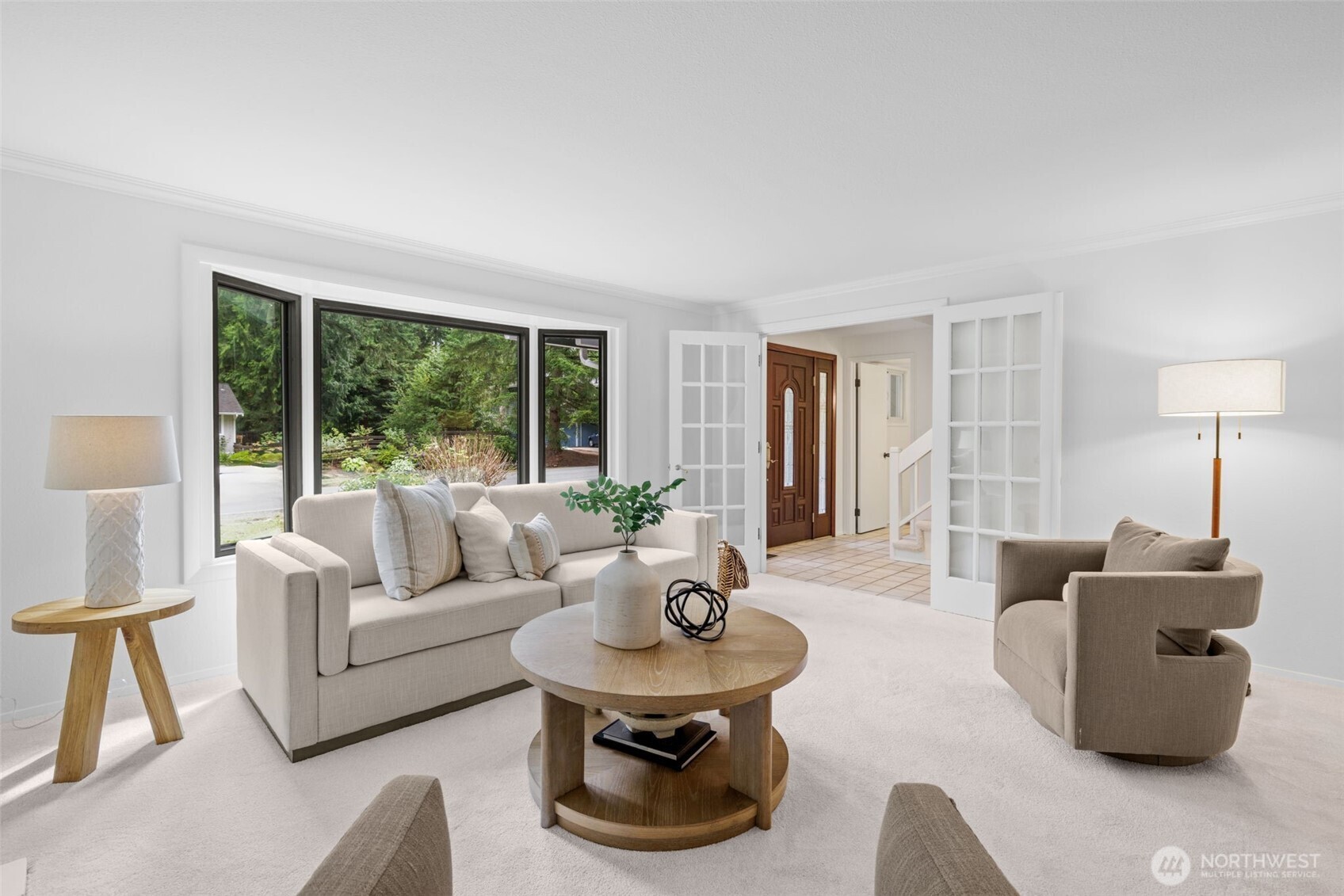 property viewer photo 5