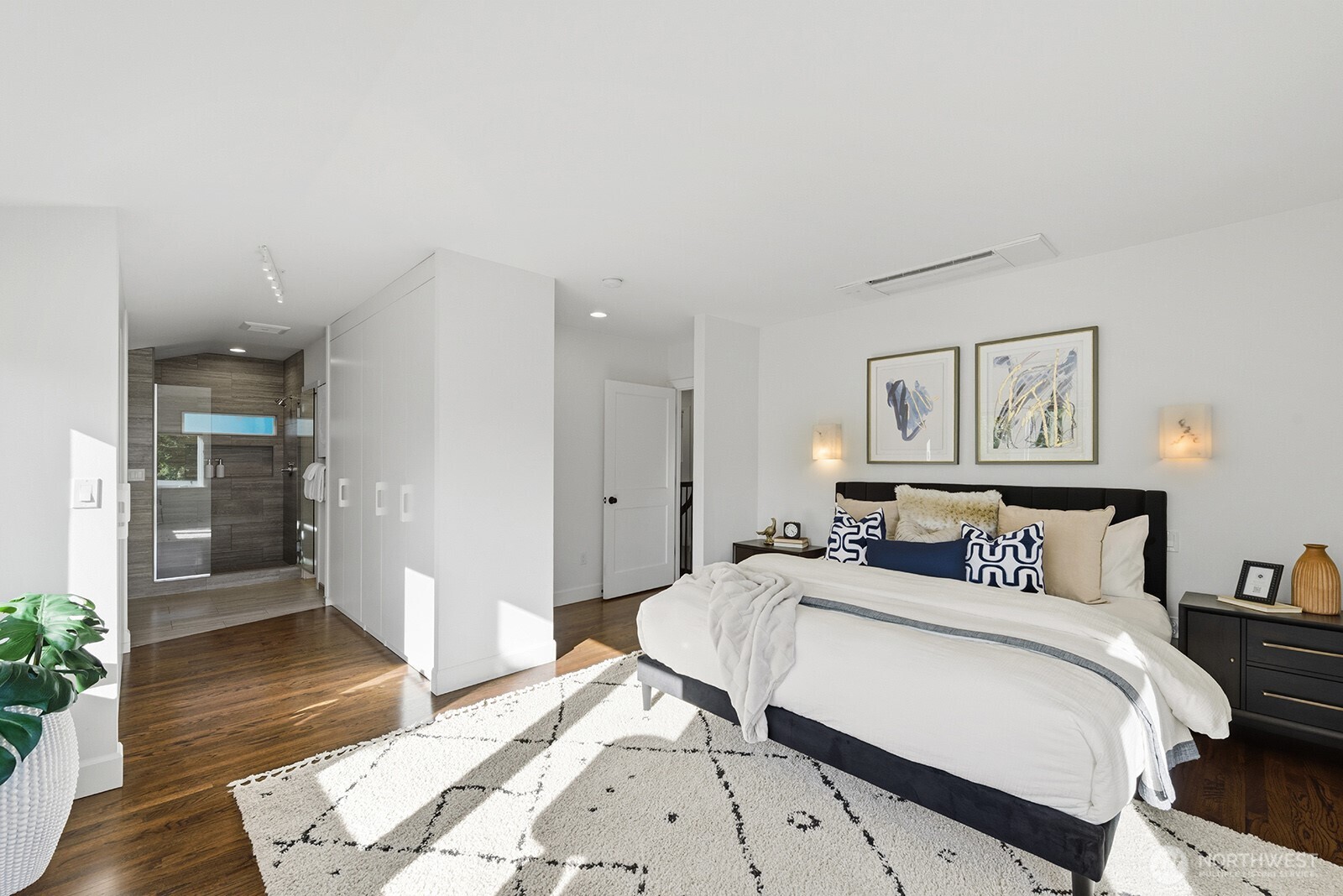 property viewer photo 22