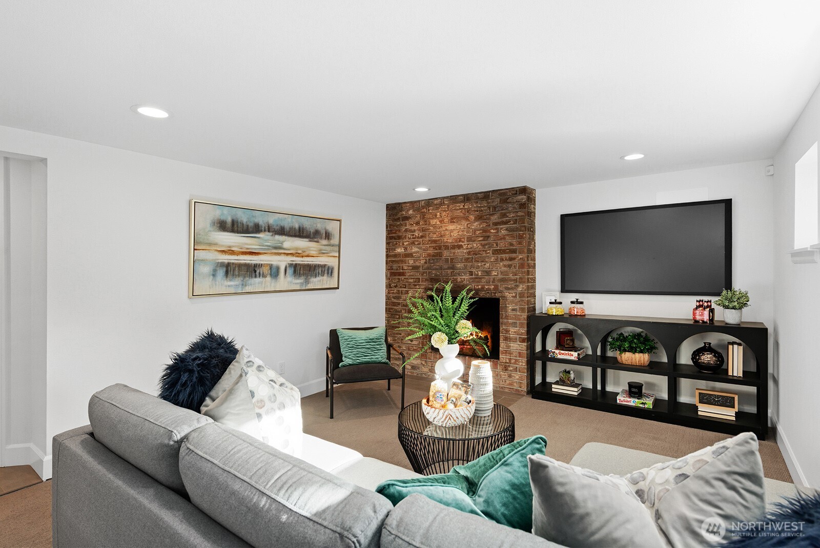 property viewer photo 25
