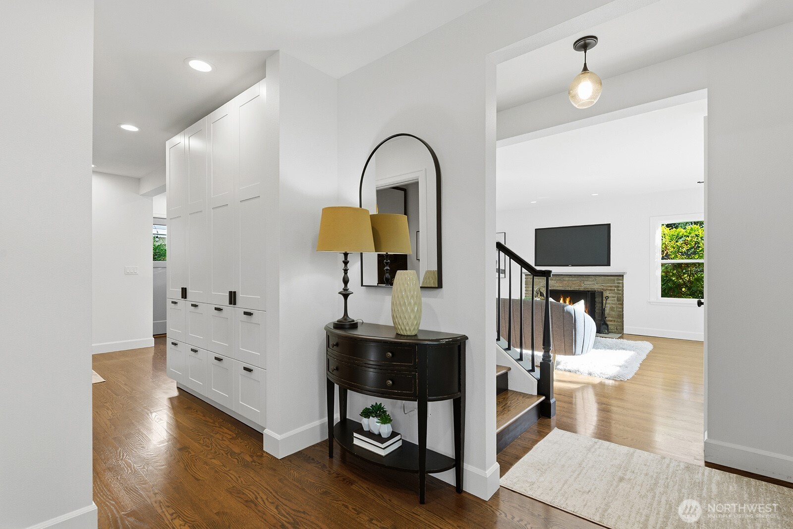 property viewer photo 5