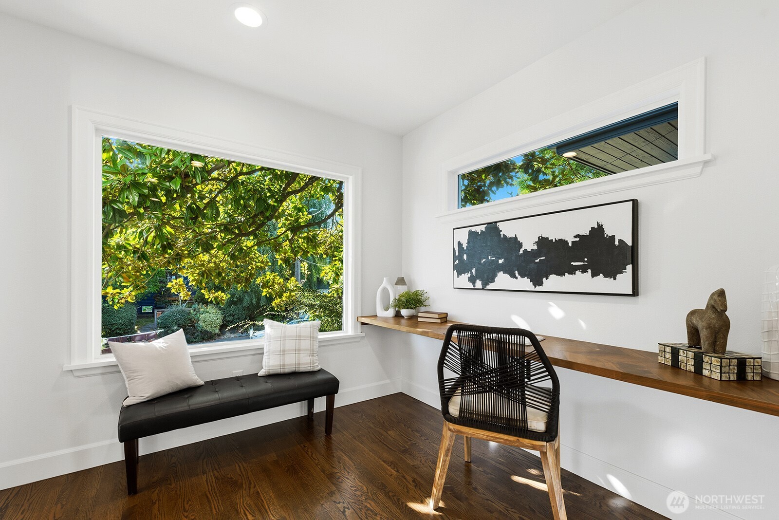 property viewer photo 6