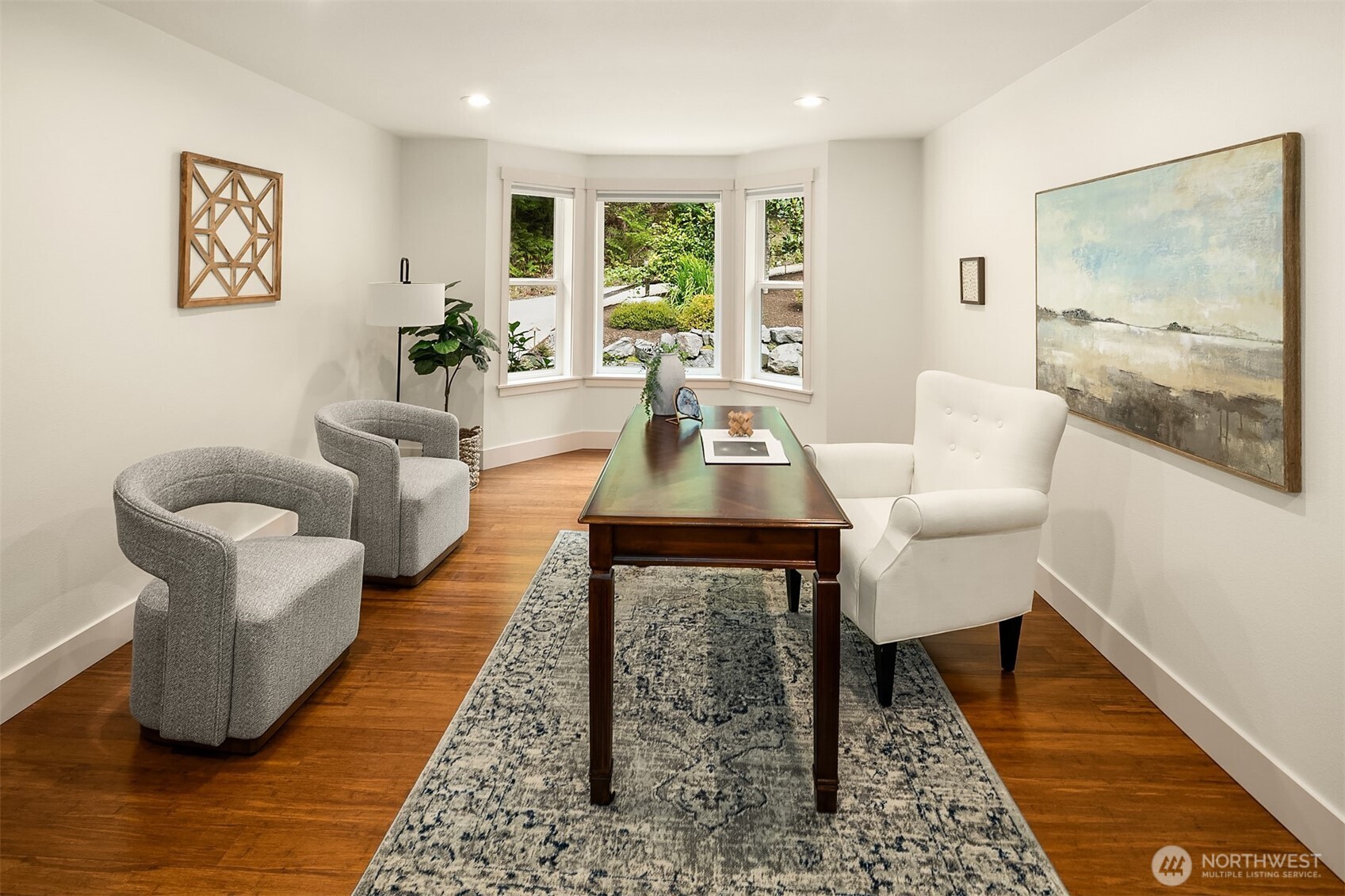 property viewer photo 7