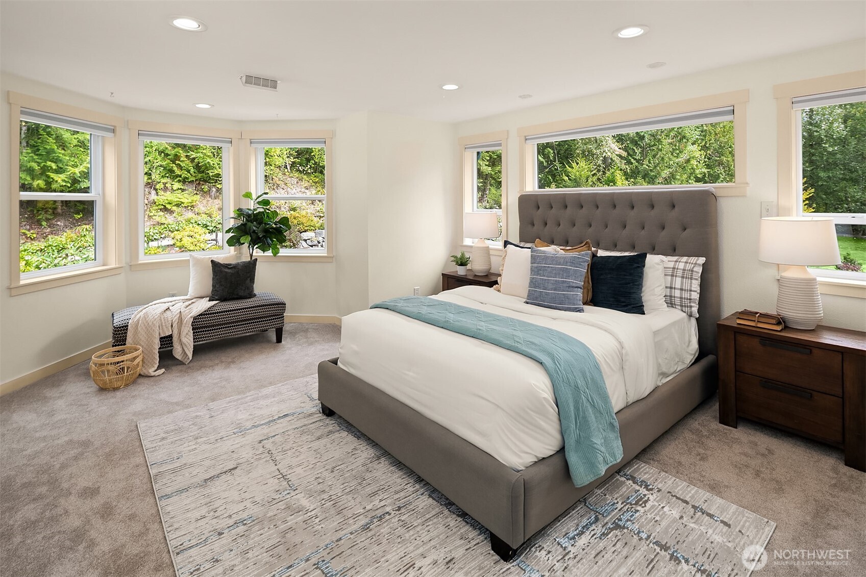 property viewer photo 8