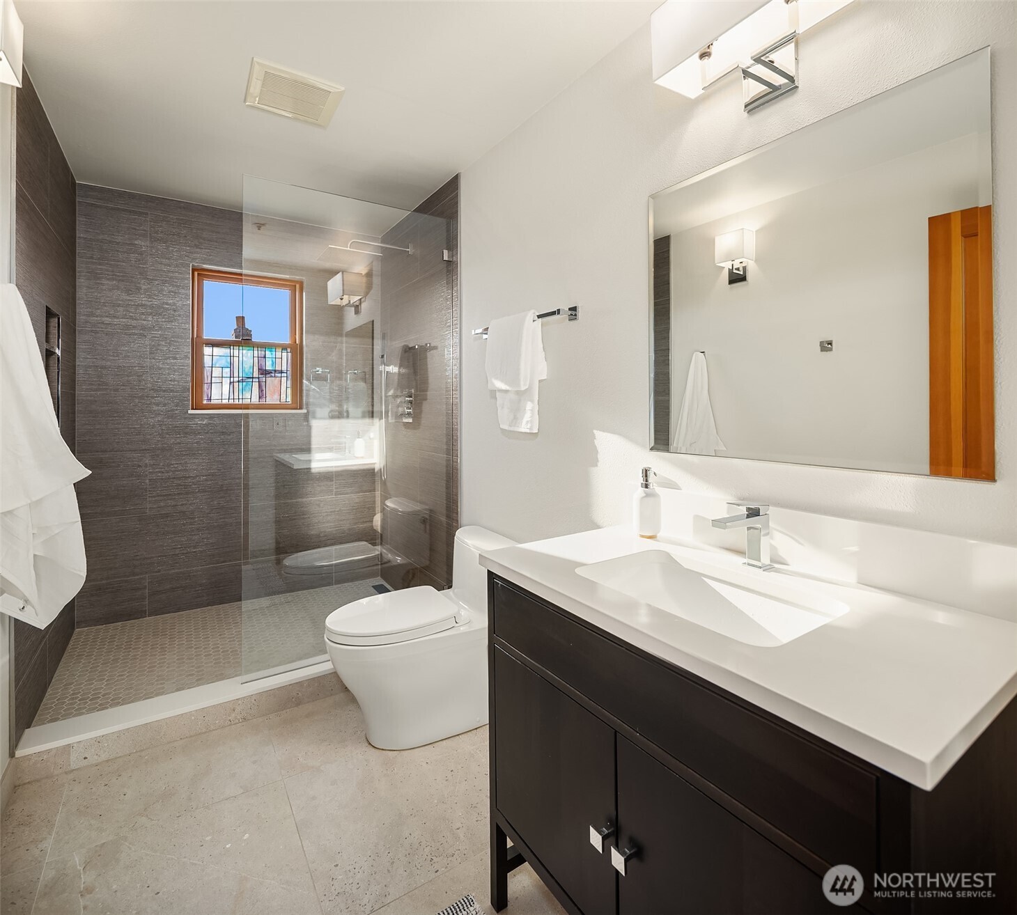 property viewer photo 20