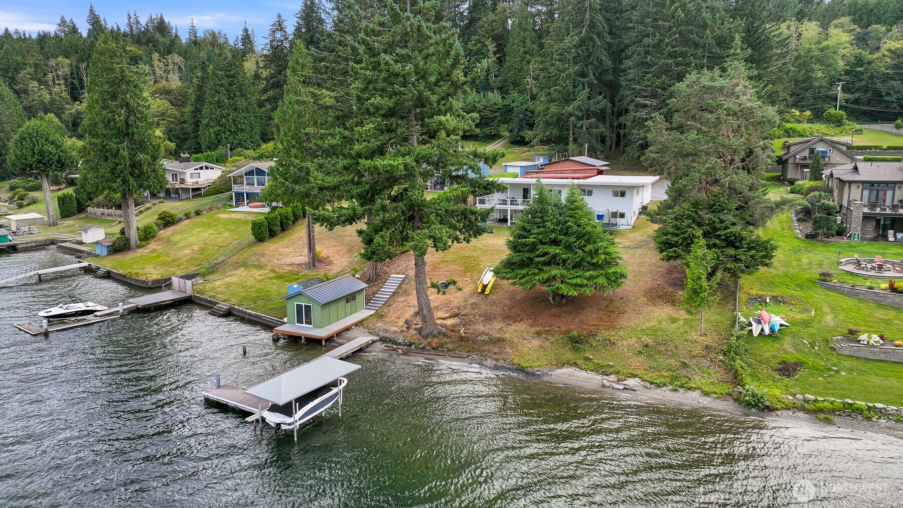 main property photo 36