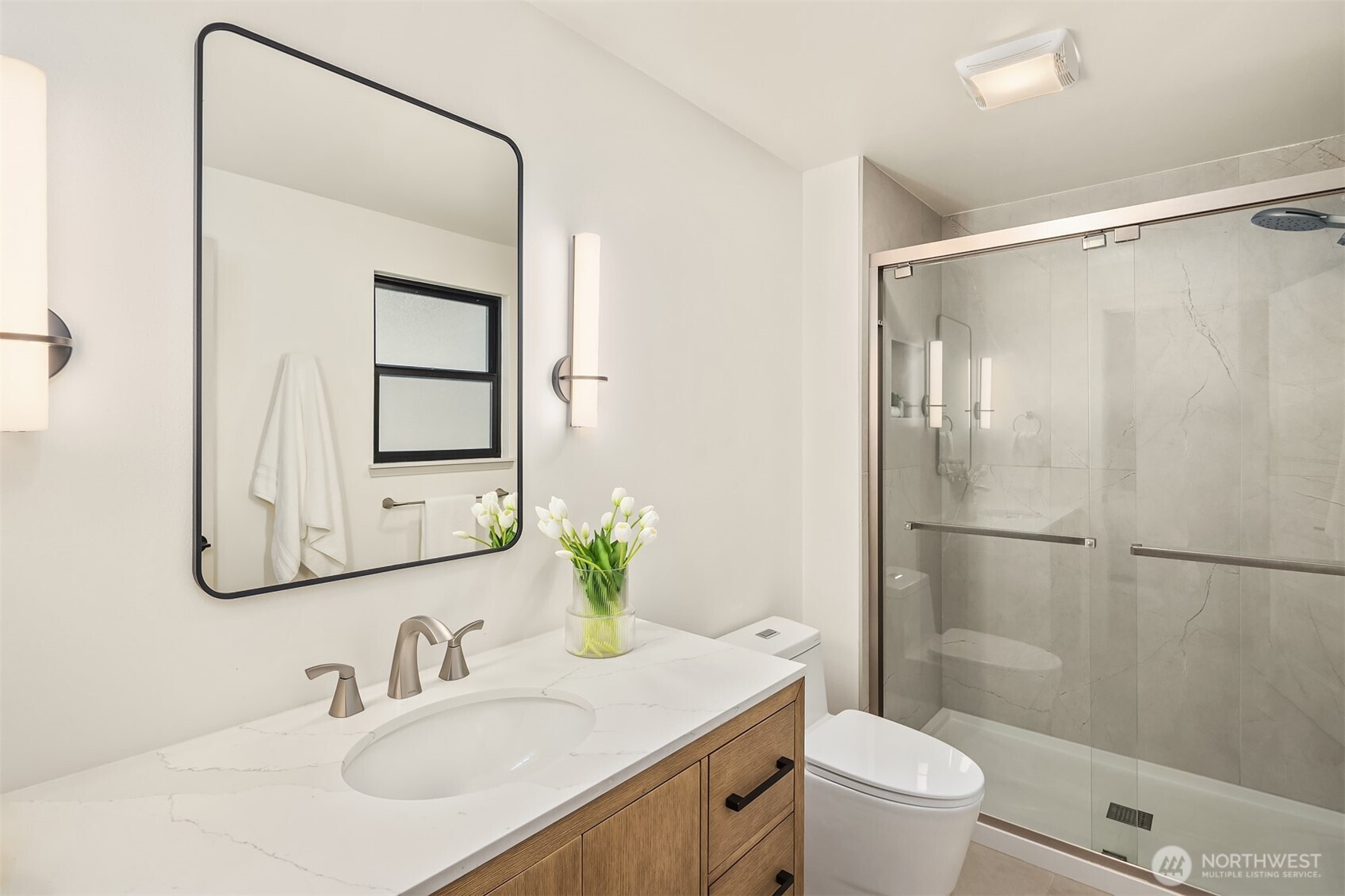 property viewer photo 12