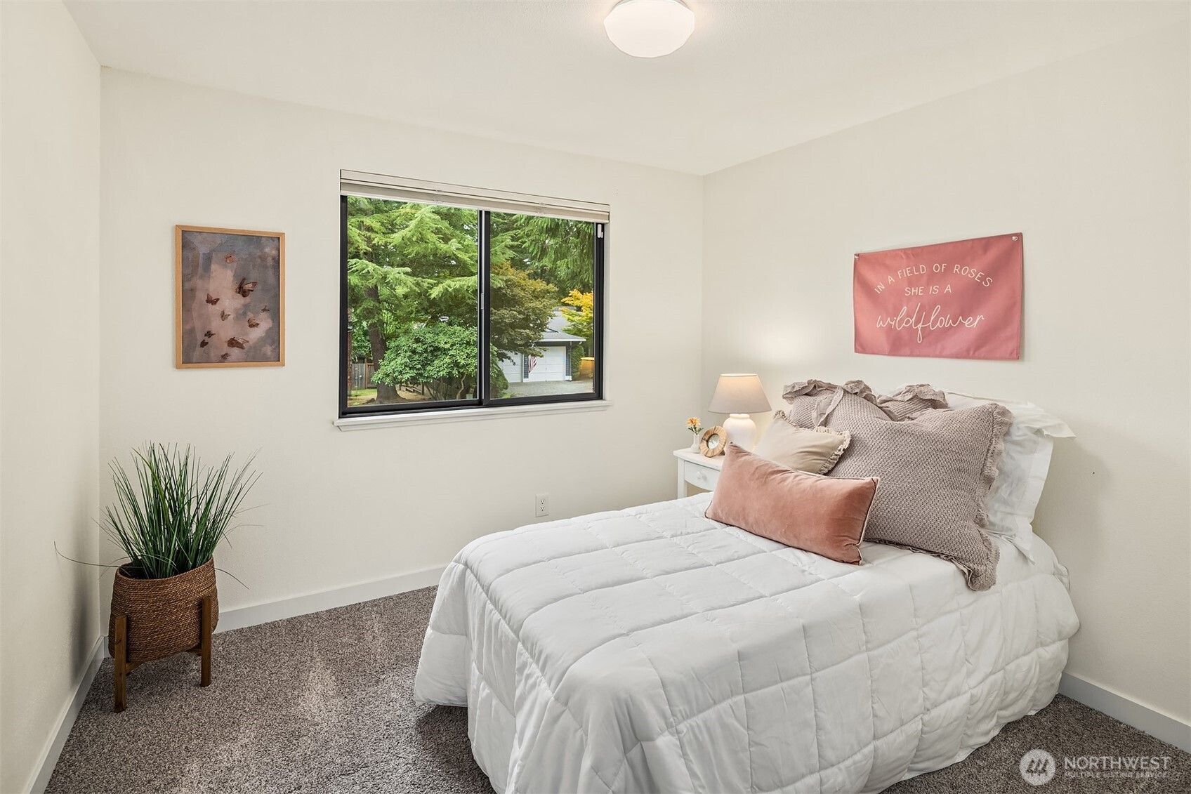 property viewer photo 15