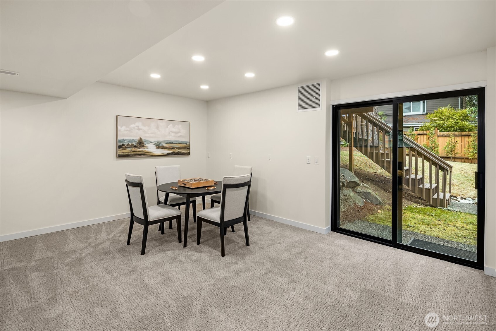 property viewer photo 20