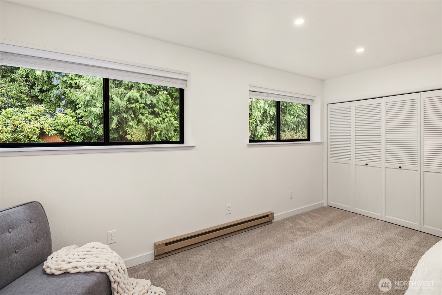 property viewer photo 21