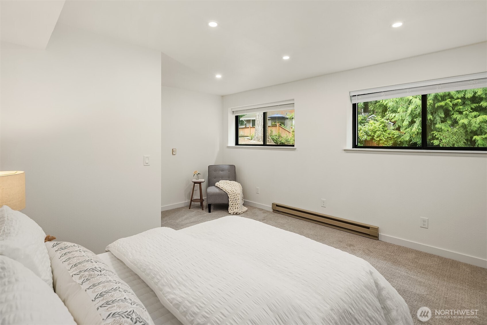 property viewer photo 23