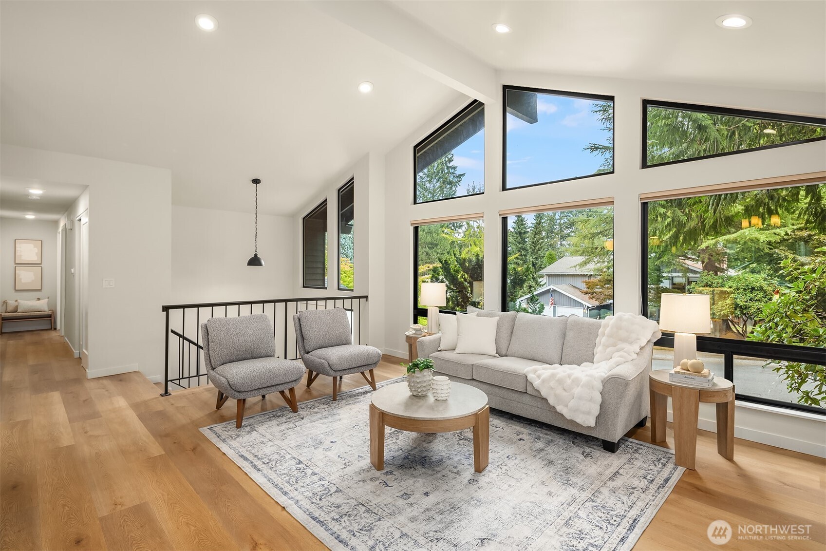 property viewer photo 8