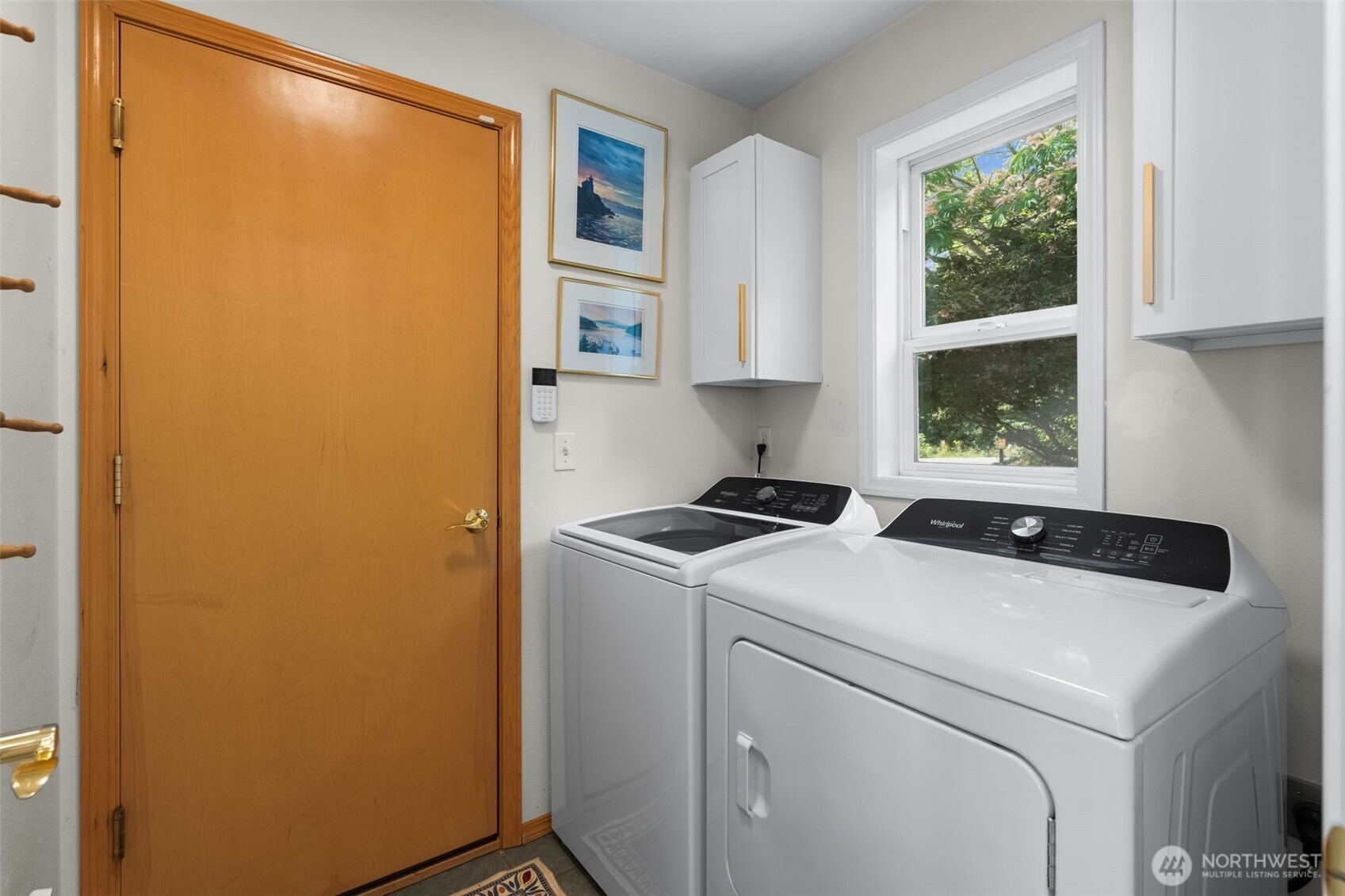 property viewer photo 17