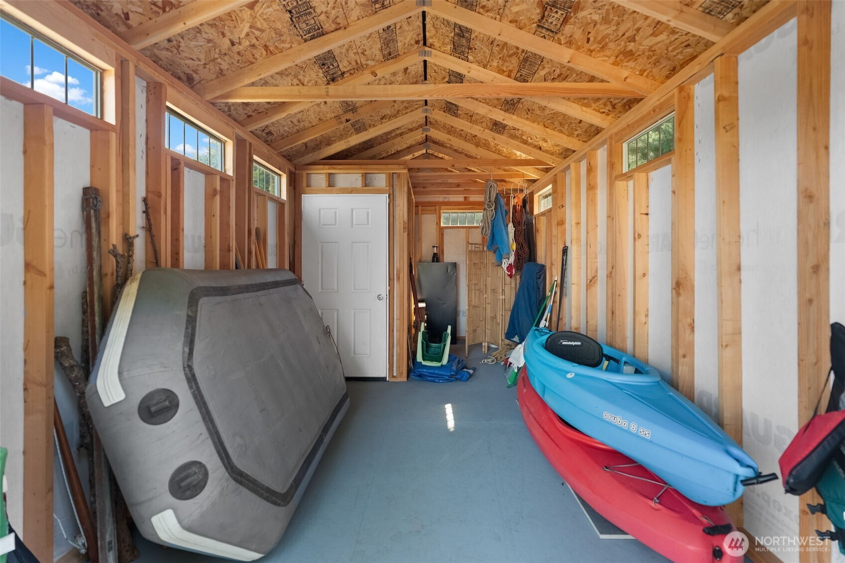 property viewer photo 33