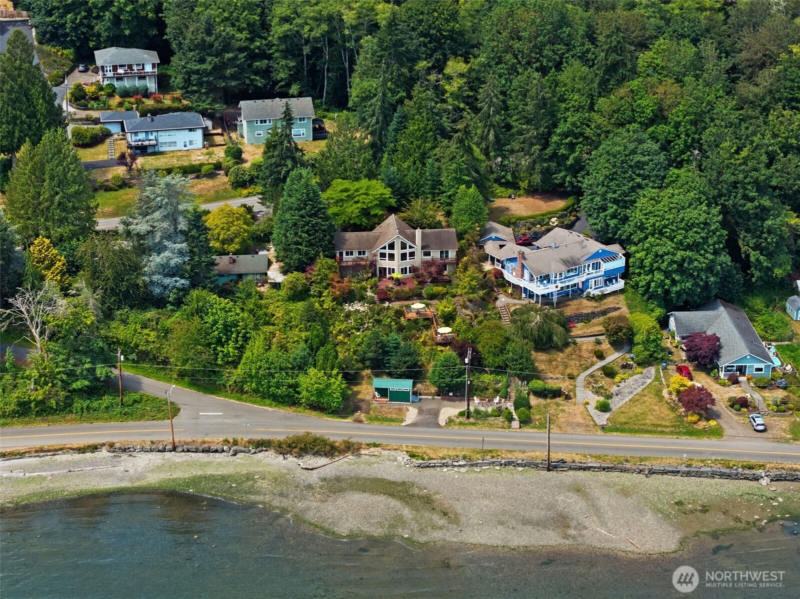 property viewer photo 35