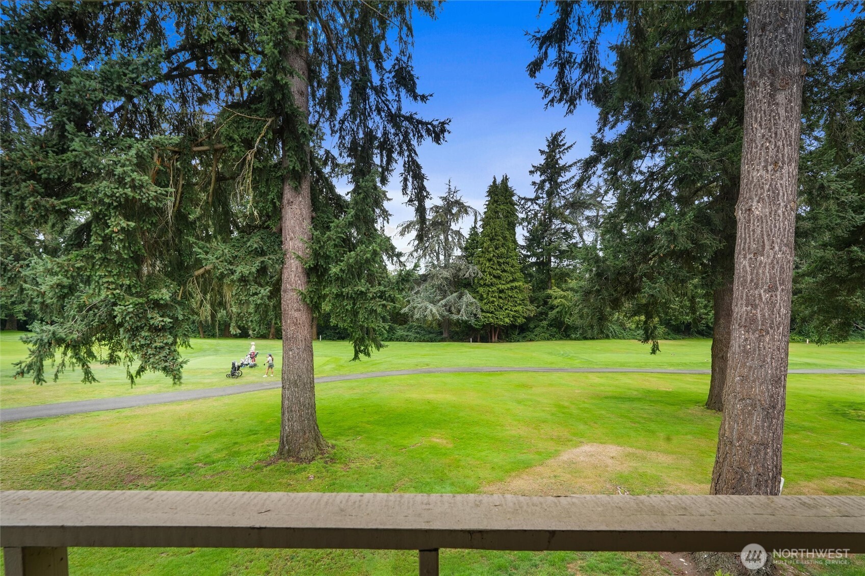 property viewer photo 17