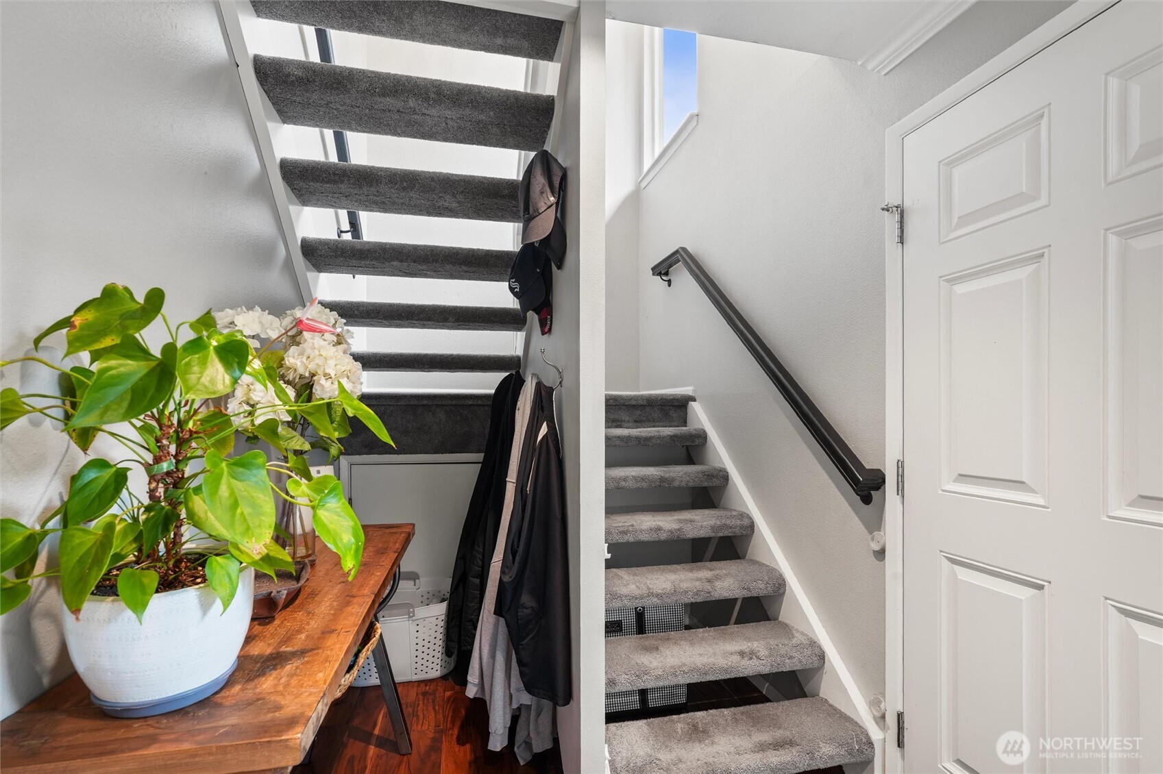 property viewer photo 20