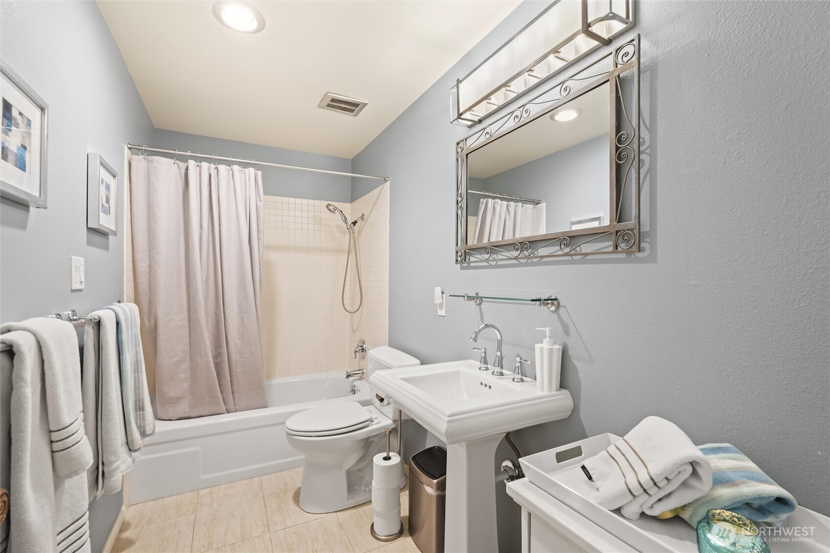 property viewer photo 29