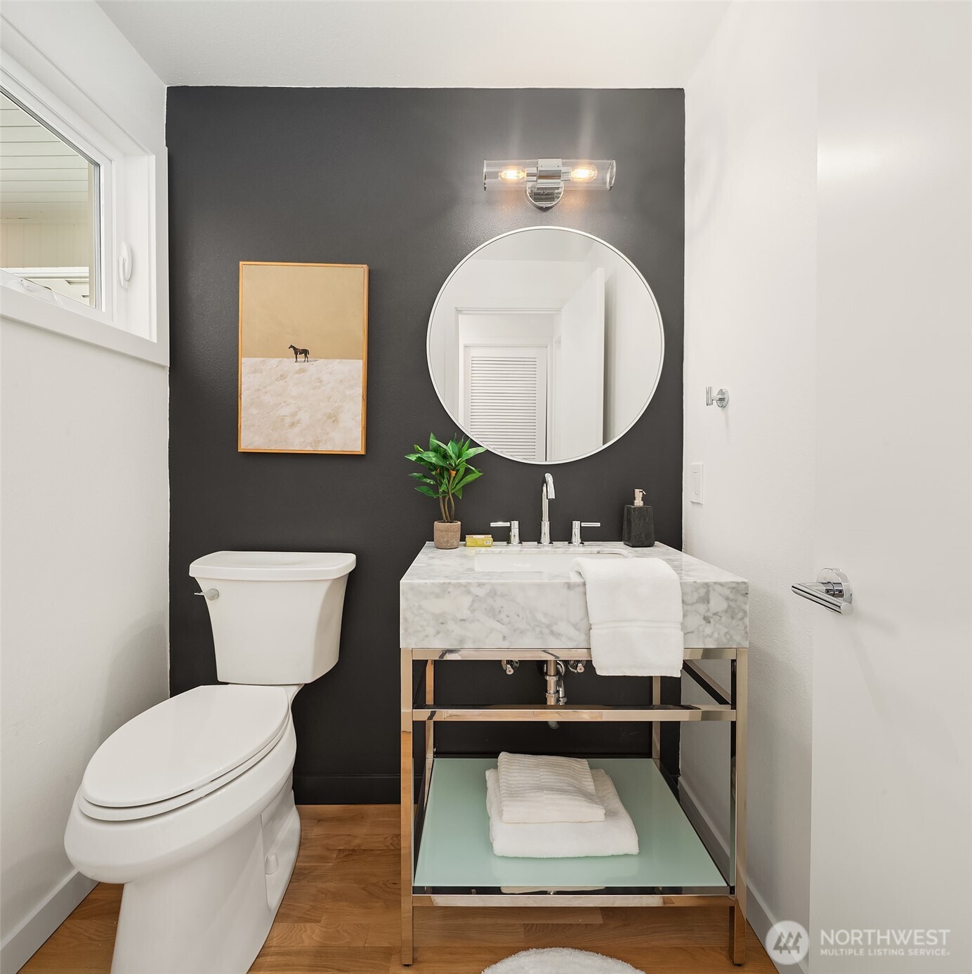 property viewer photo 20