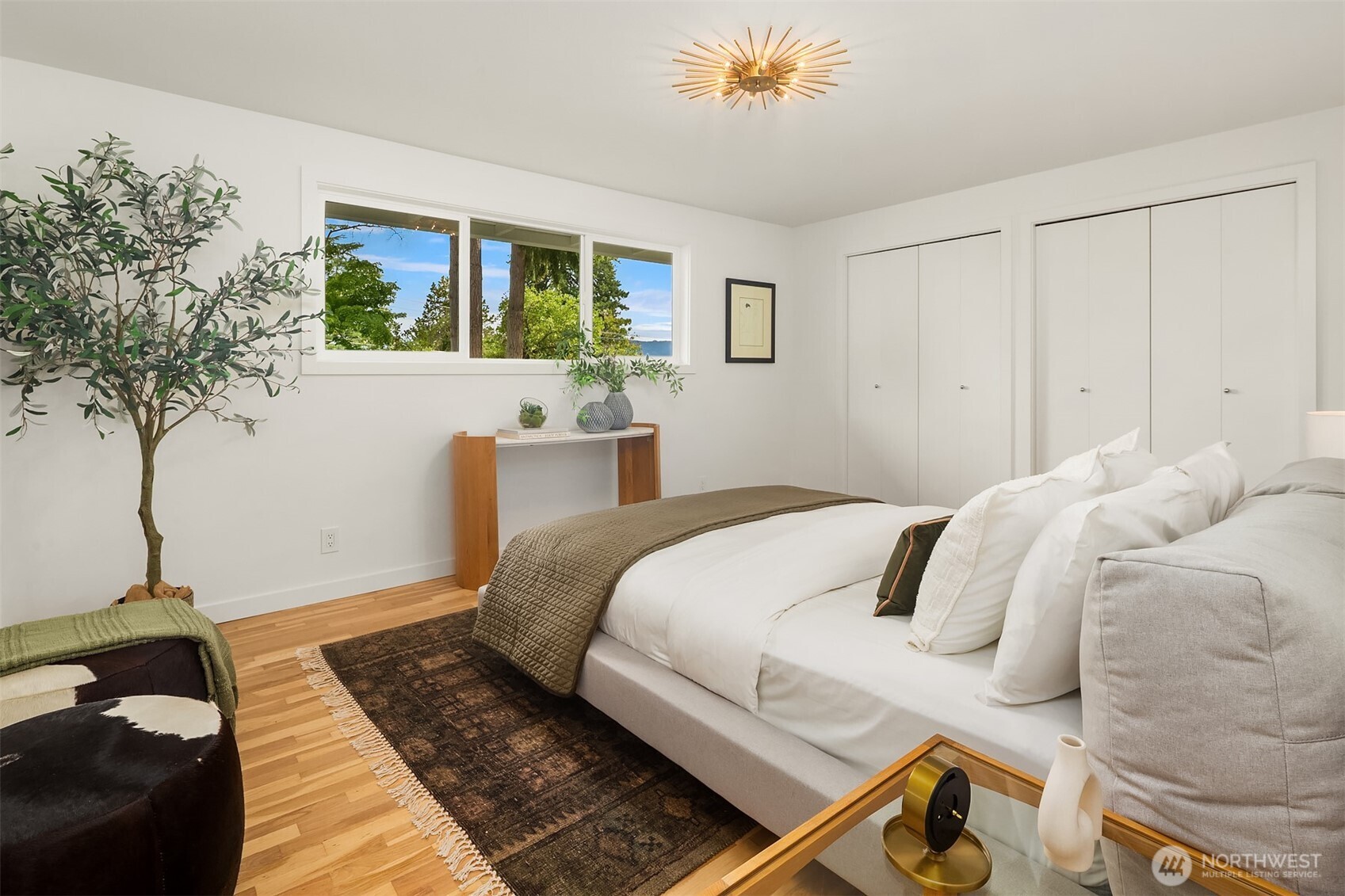 property viewer photo 27