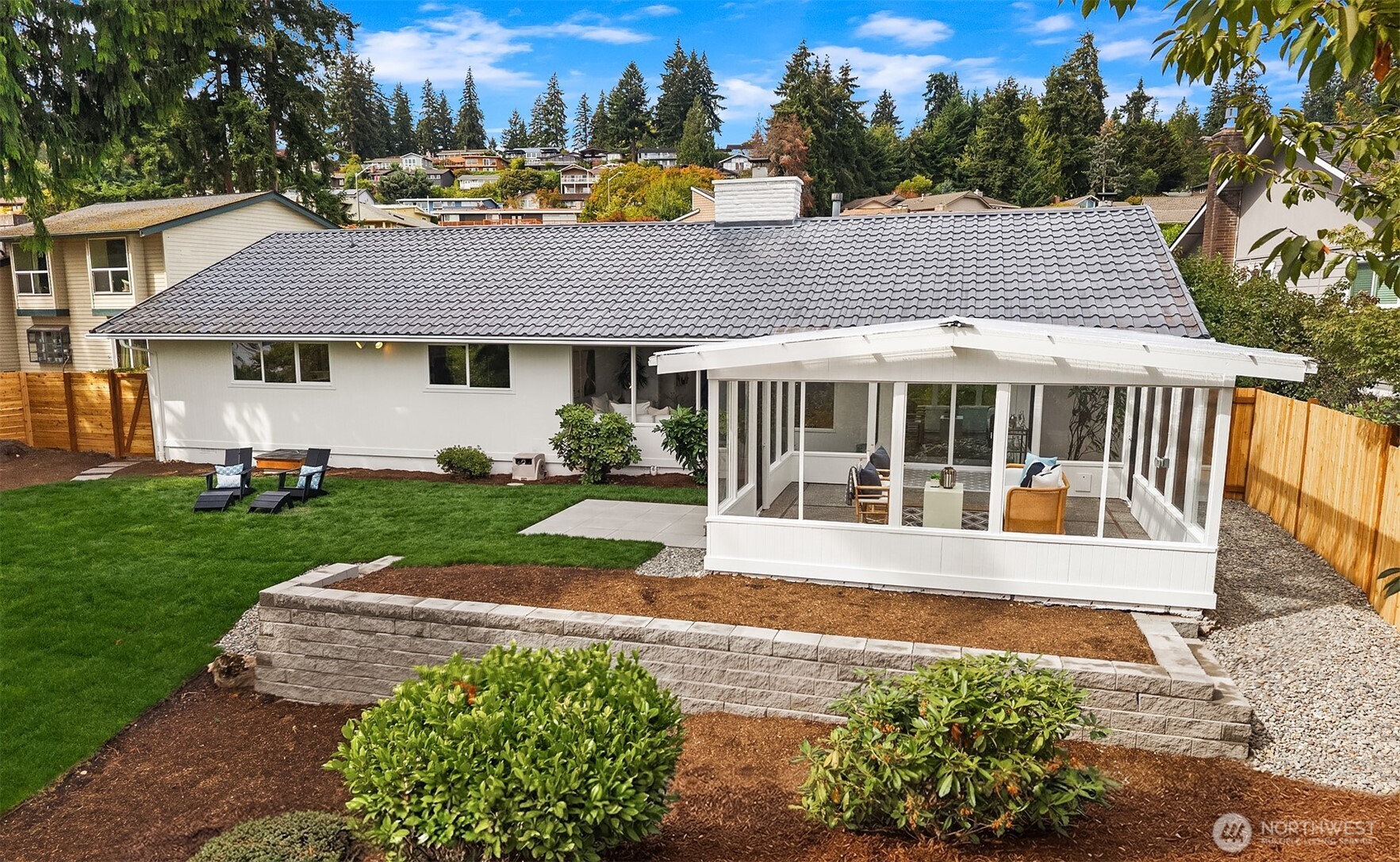 property viewer photo 30