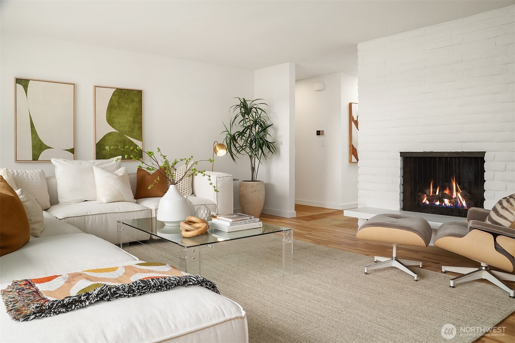 property viewer photo 7