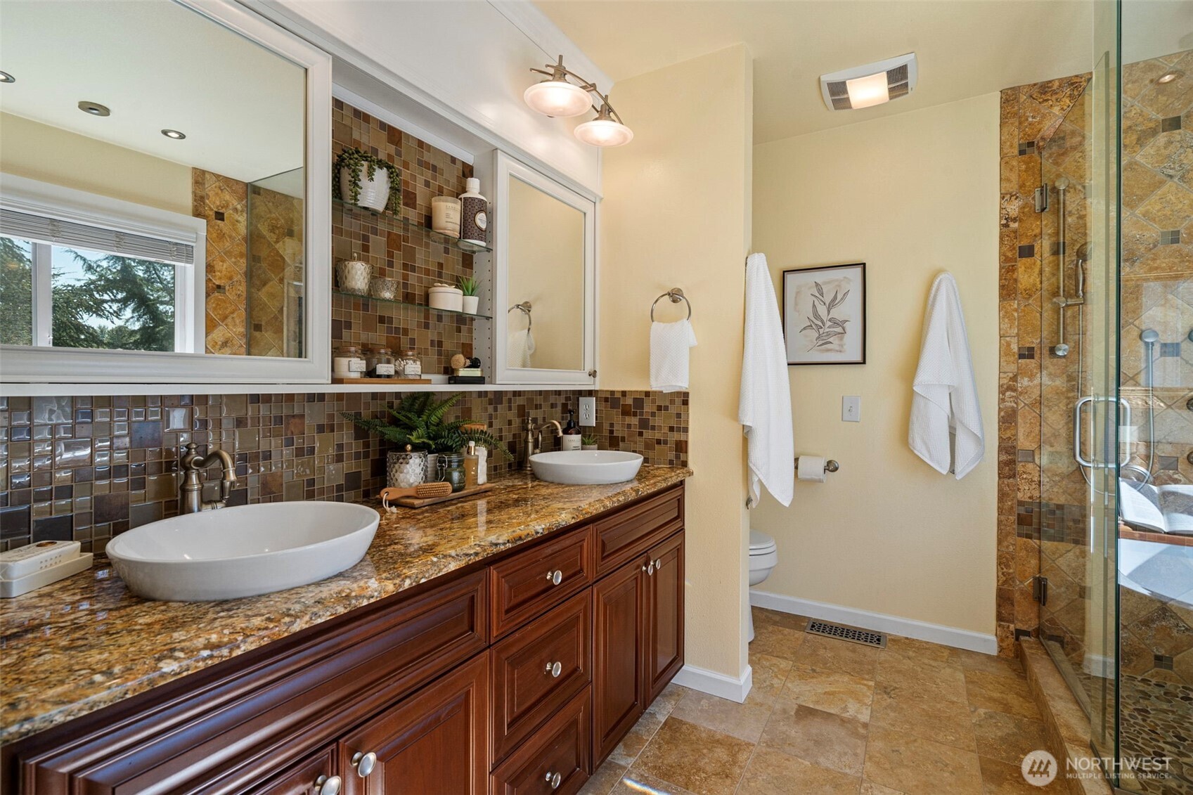 property viewer photo 23