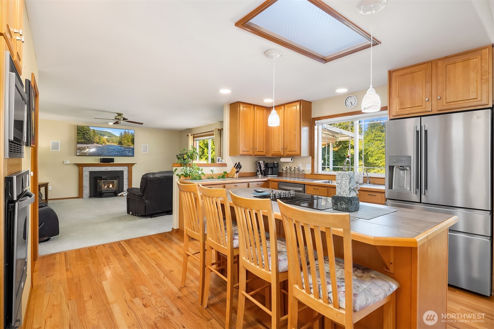 property viewer photo 10