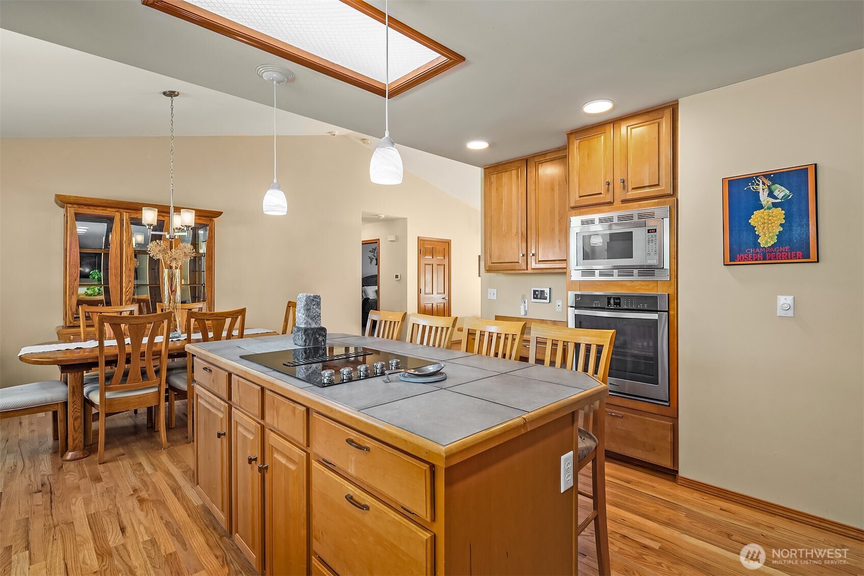 property viewer photo 11