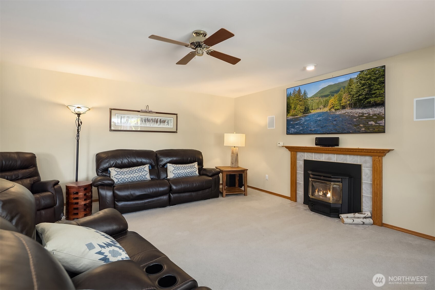 property viewer photo 13