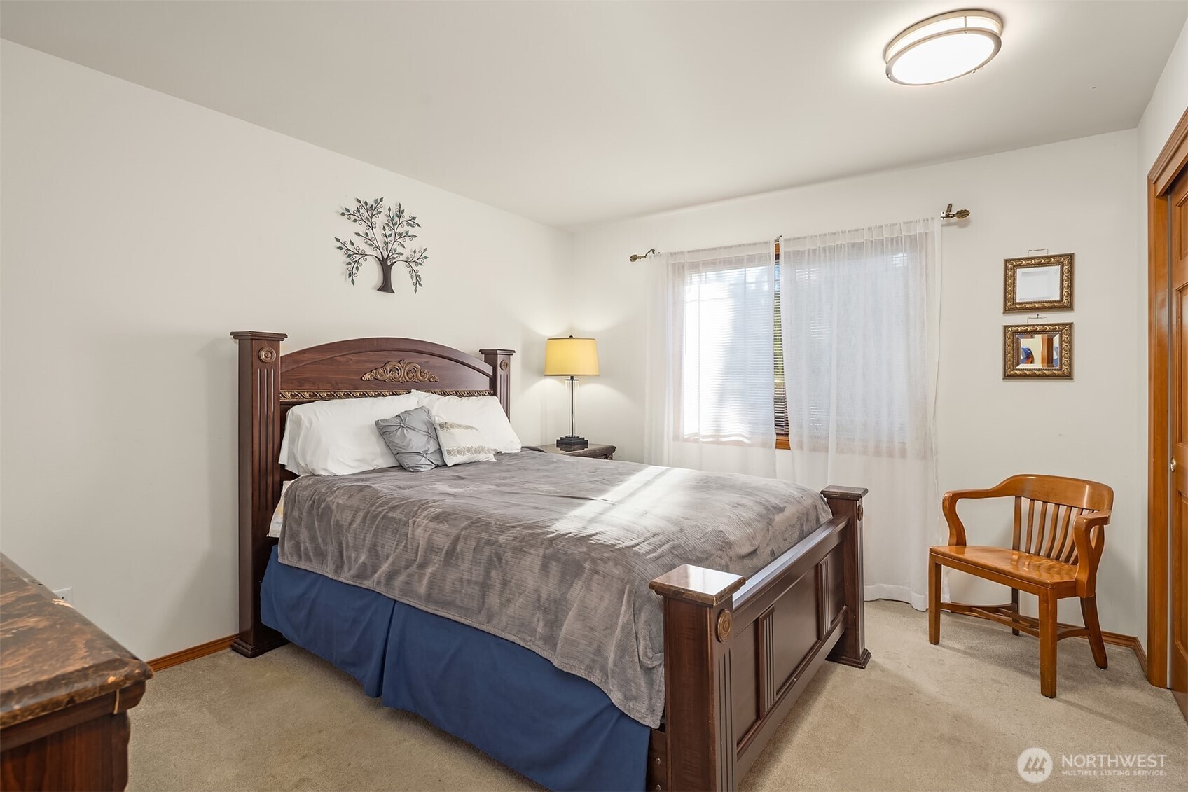 property viewer photo 20