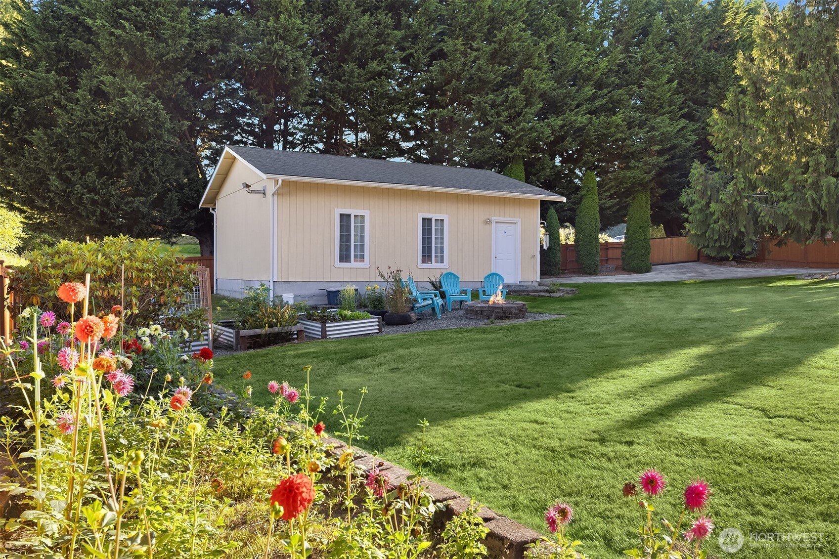 property viewer photo 29