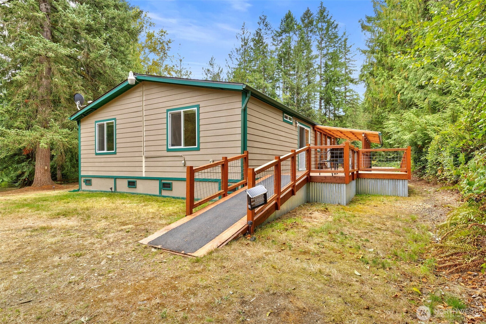 main property photo 22