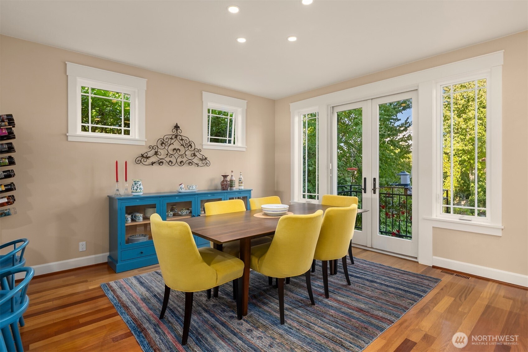 property viewer photo 16