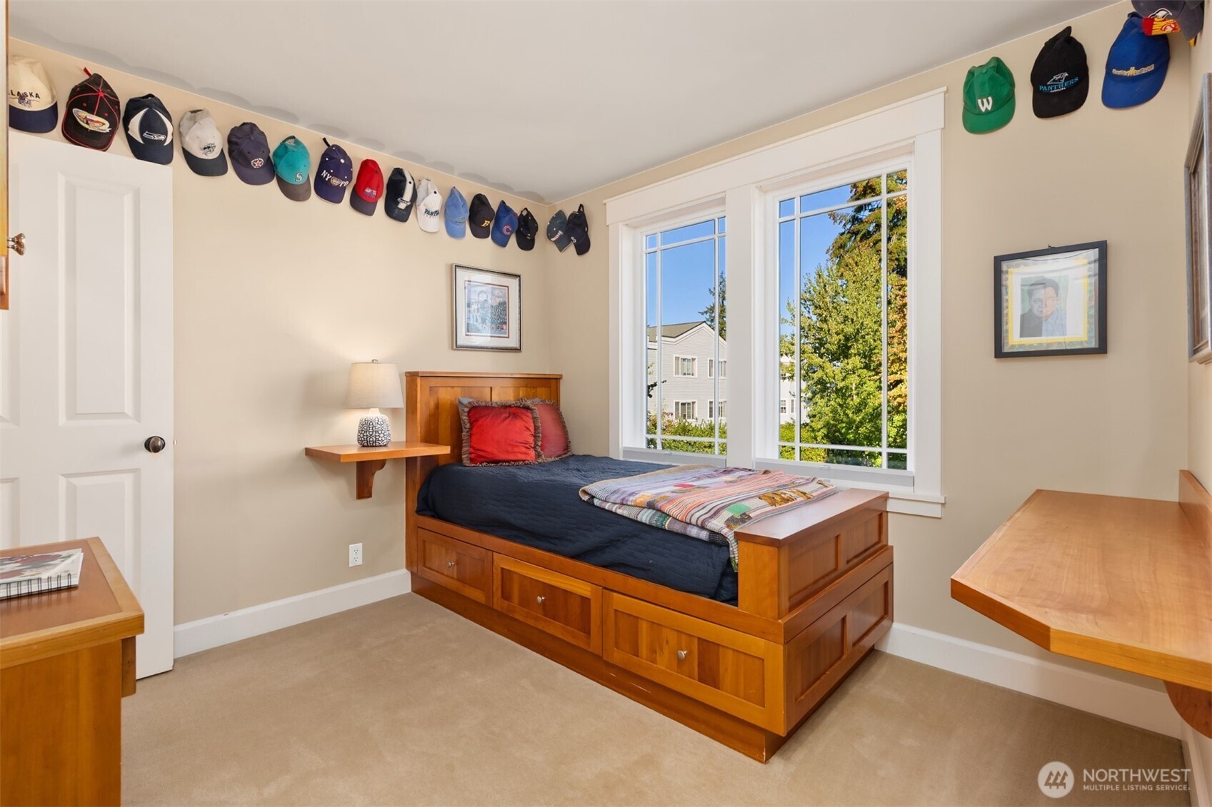 property viewer photo 27
