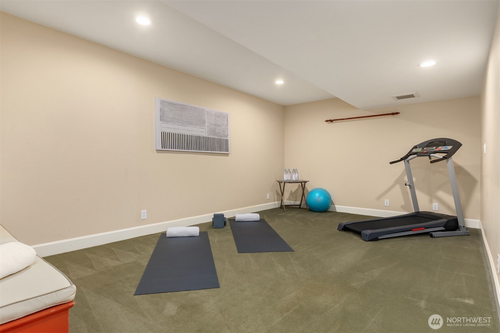 property viewer photo 31