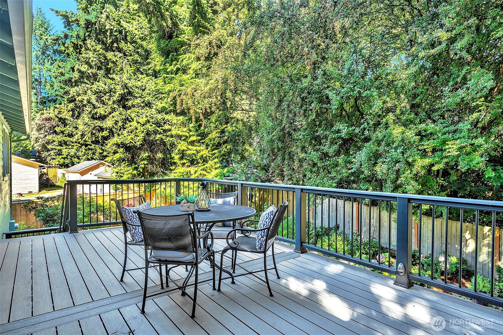 property viewer photo 20
