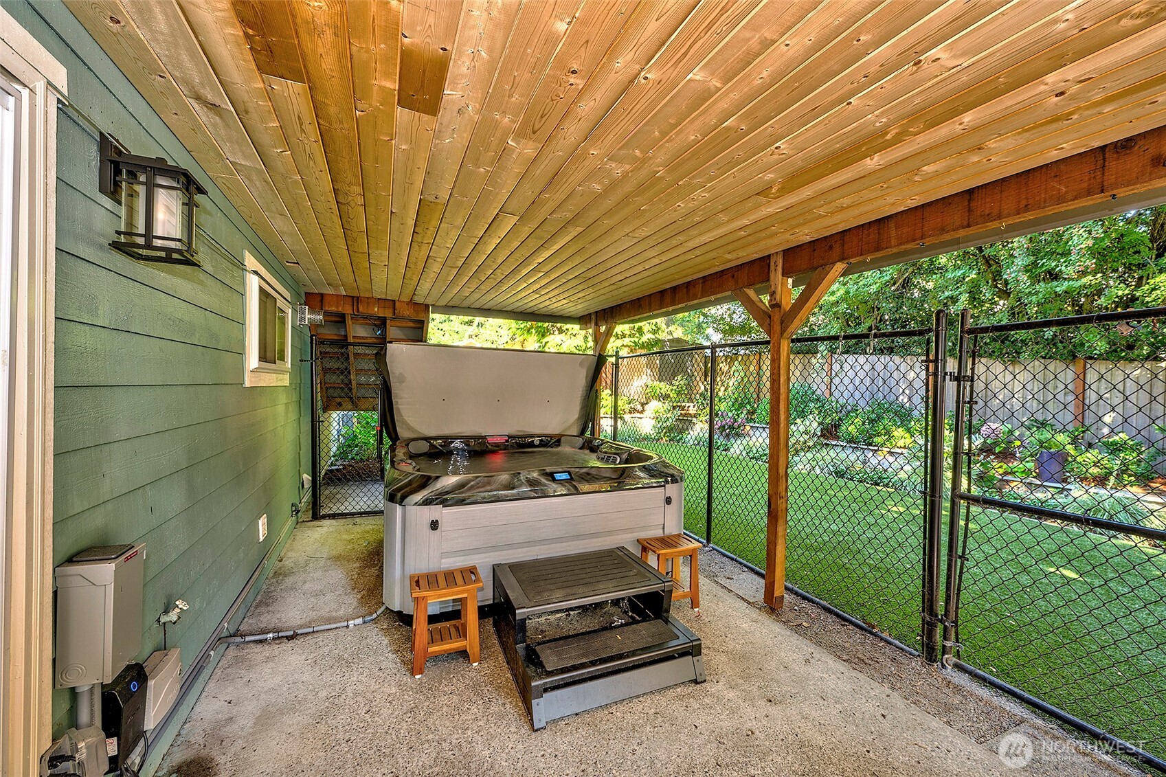 property viewer photo 21