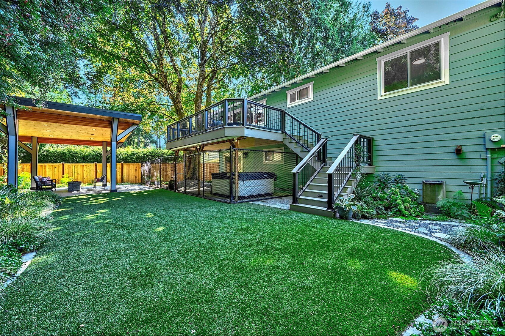 property viewer photo 22