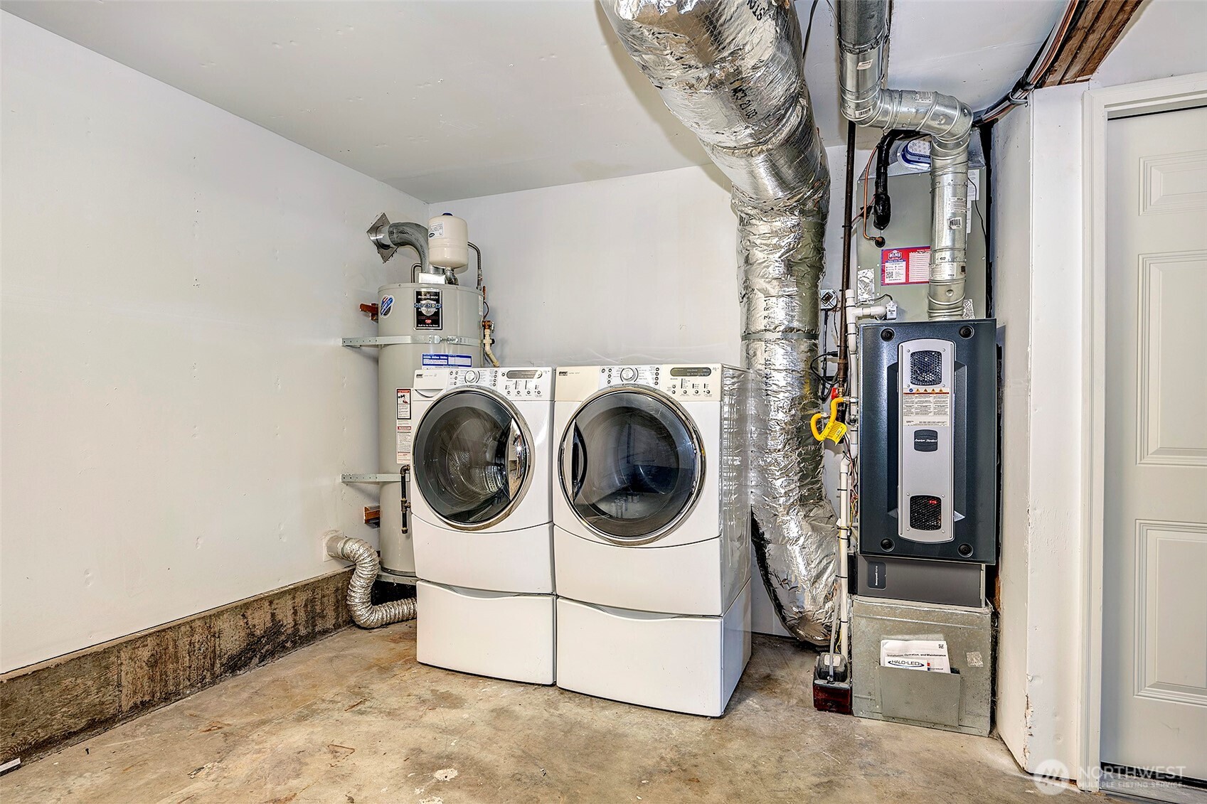 property viewer photo 25