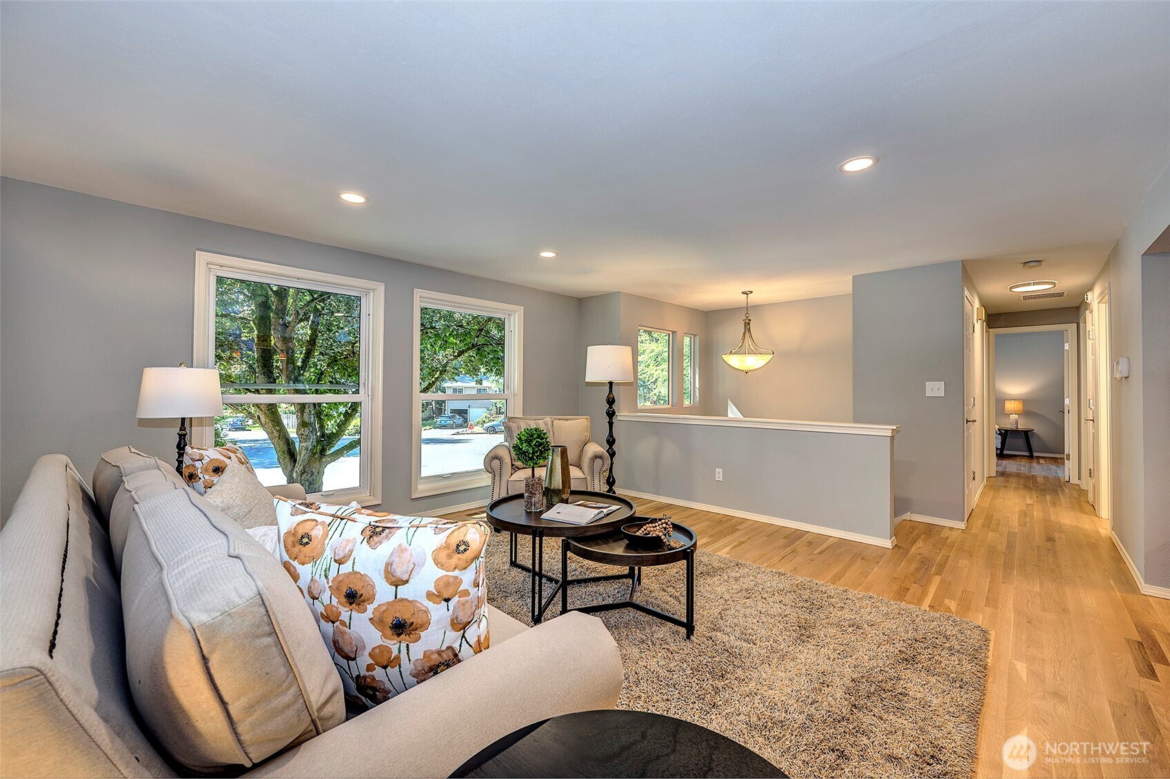 property viewer photo 6
