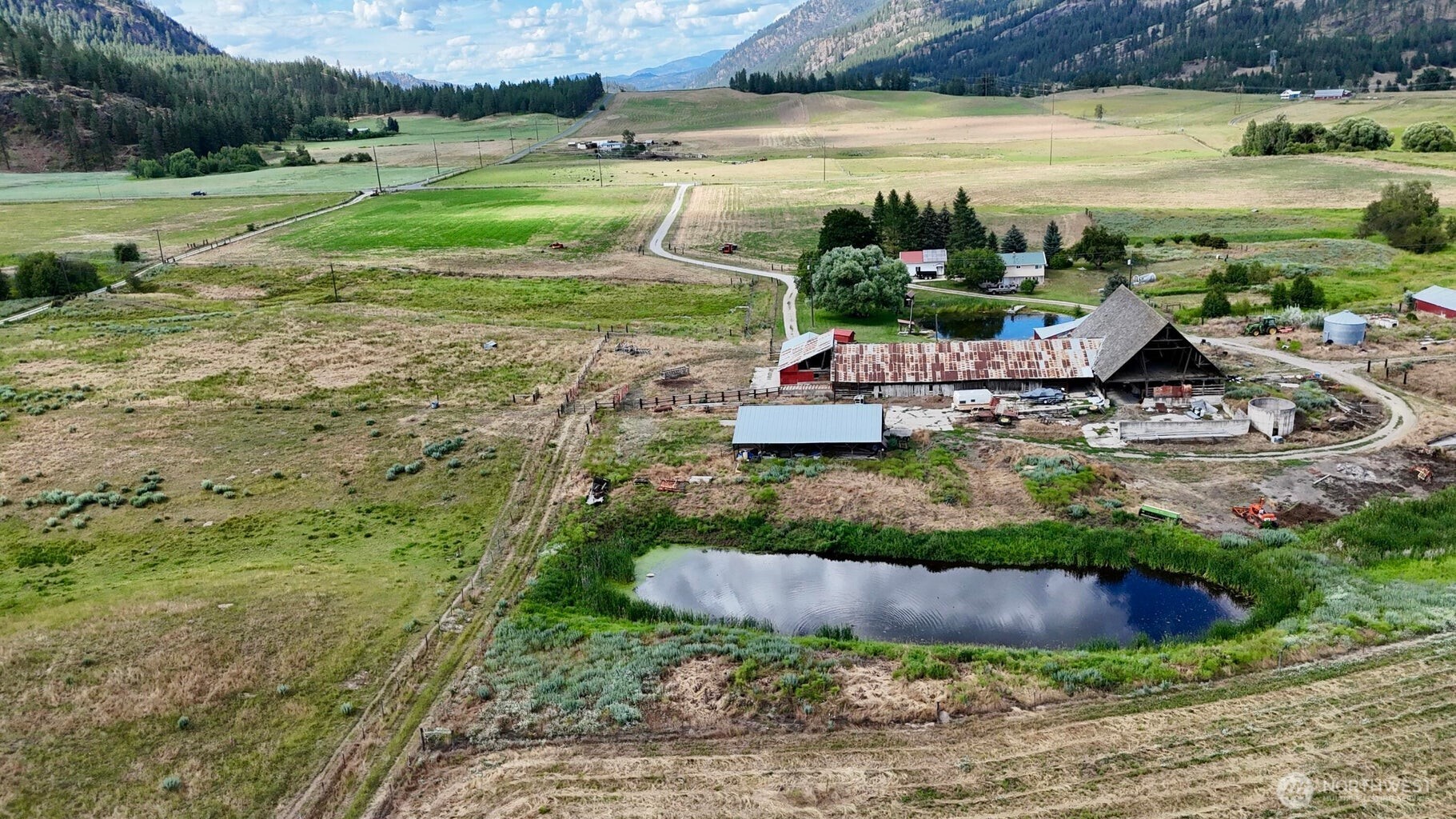 main property photo 27