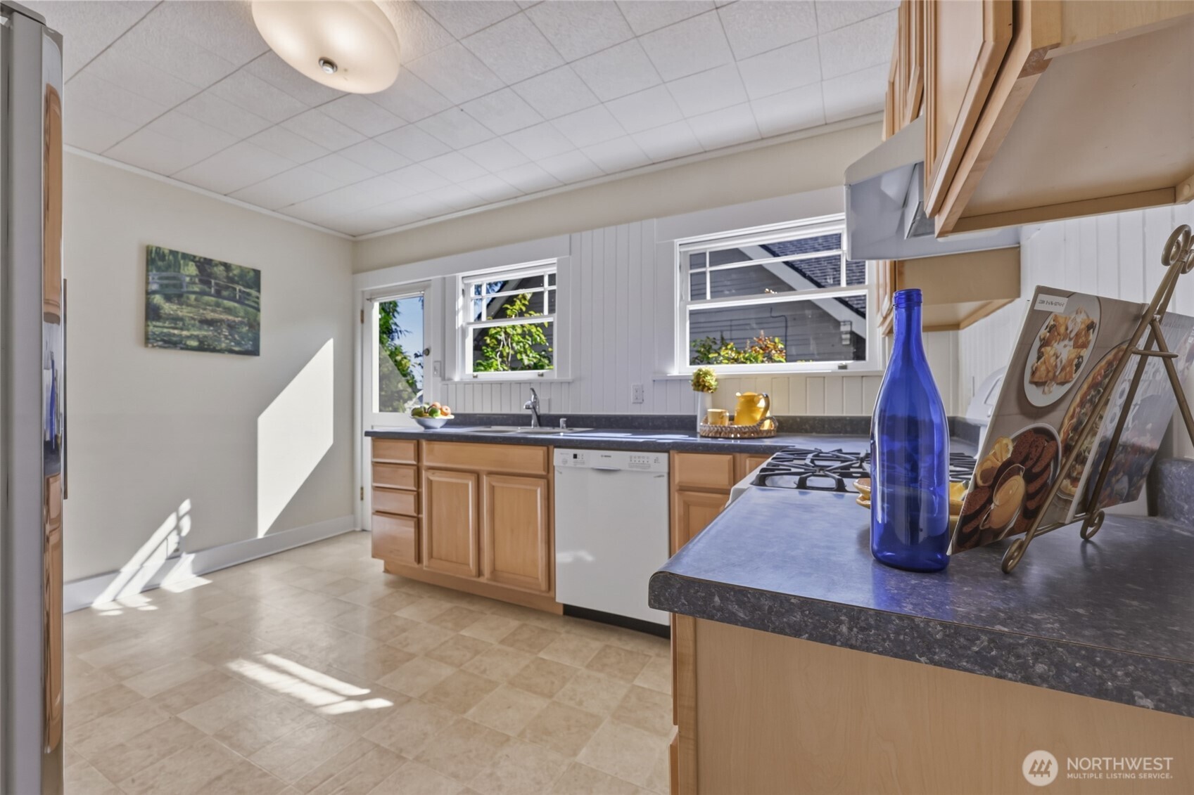 property viewer photo 10