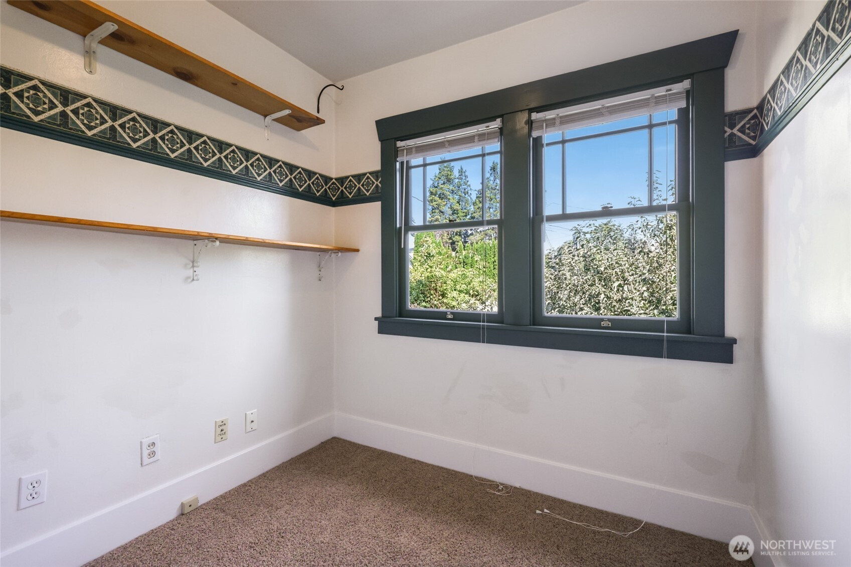 property viewer photo 15