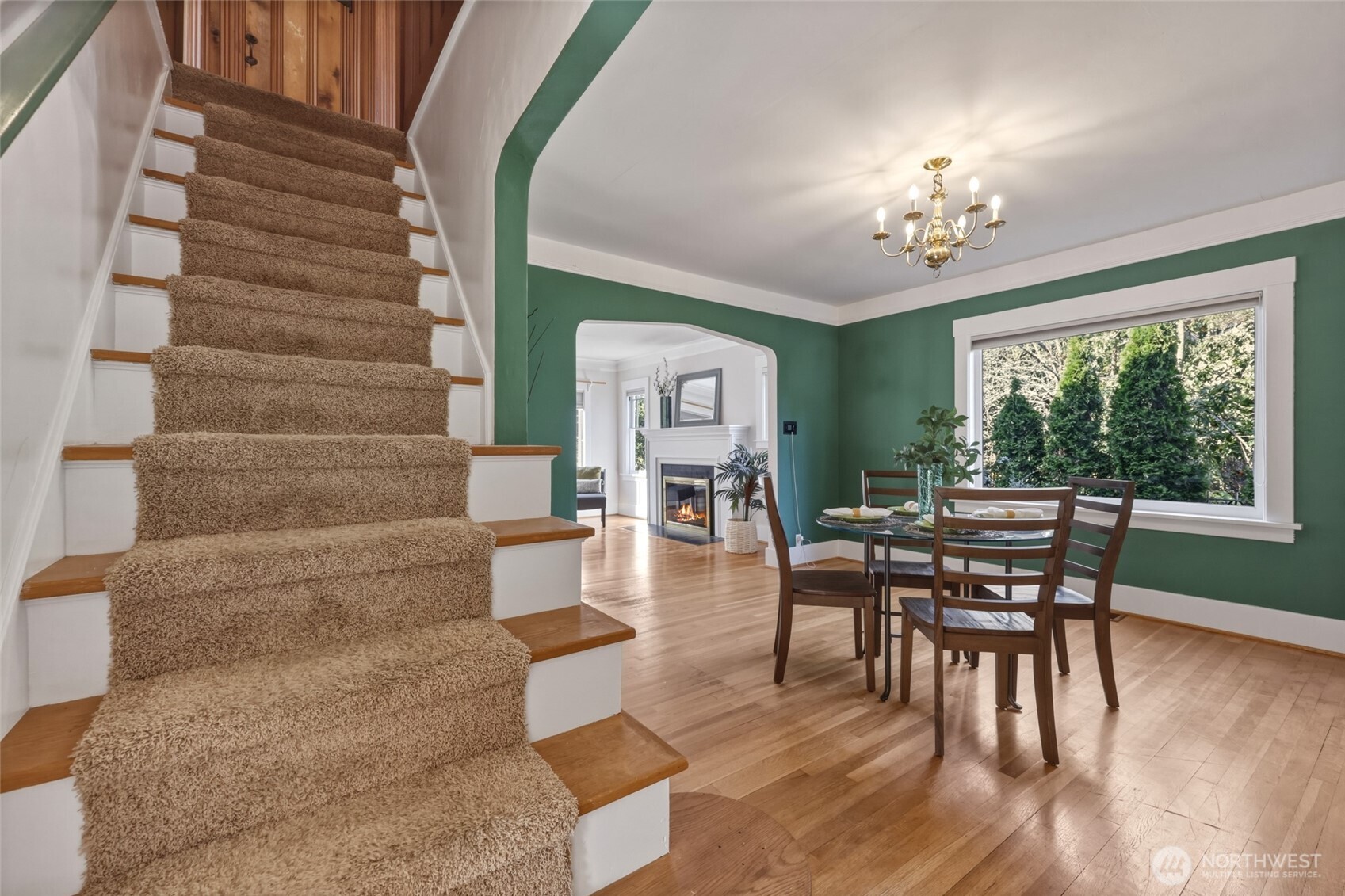 property viewer photo 16